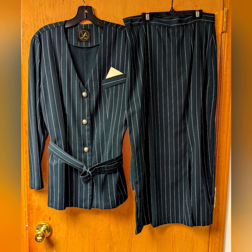 COPY - Women's dress suit